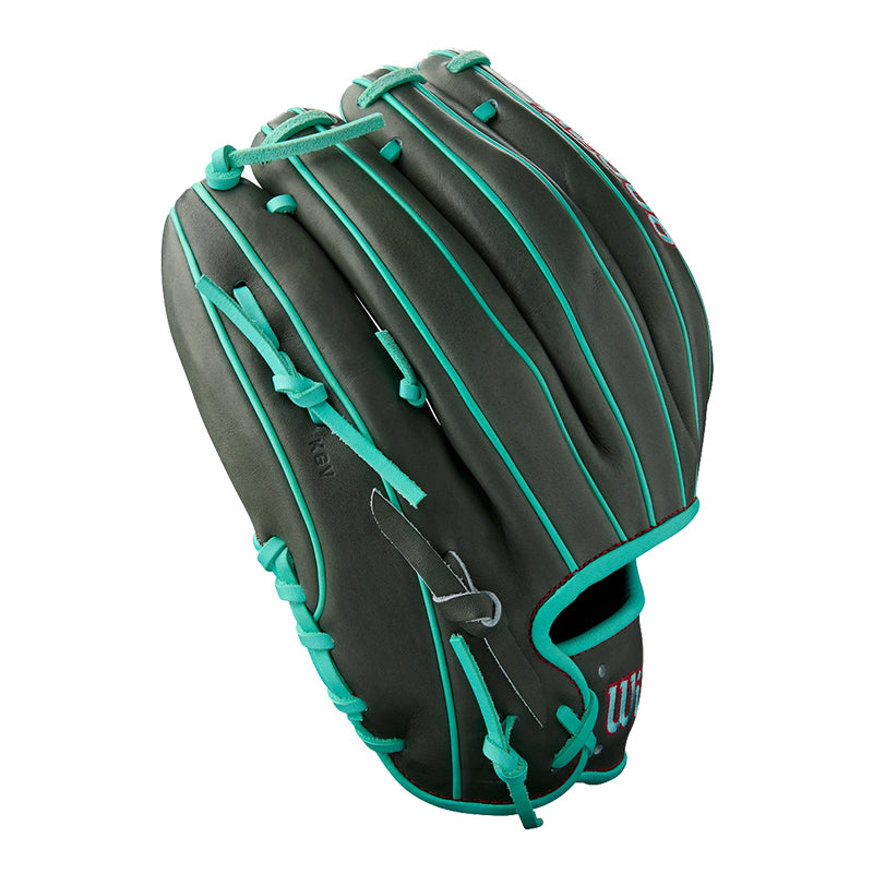 Wilson A2000 1975 11.75" Infield Glove