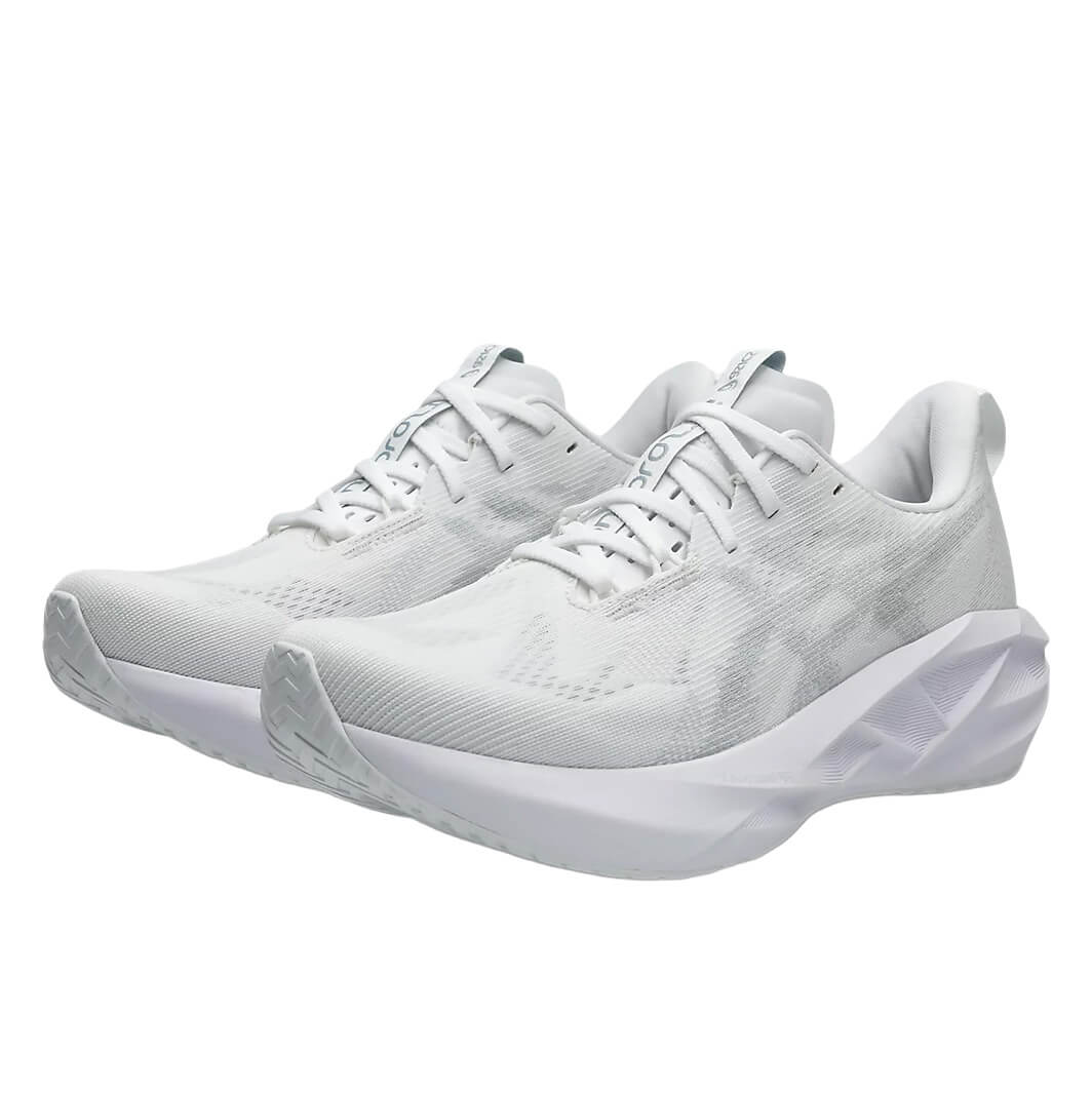 Men's Asics Novablast 5