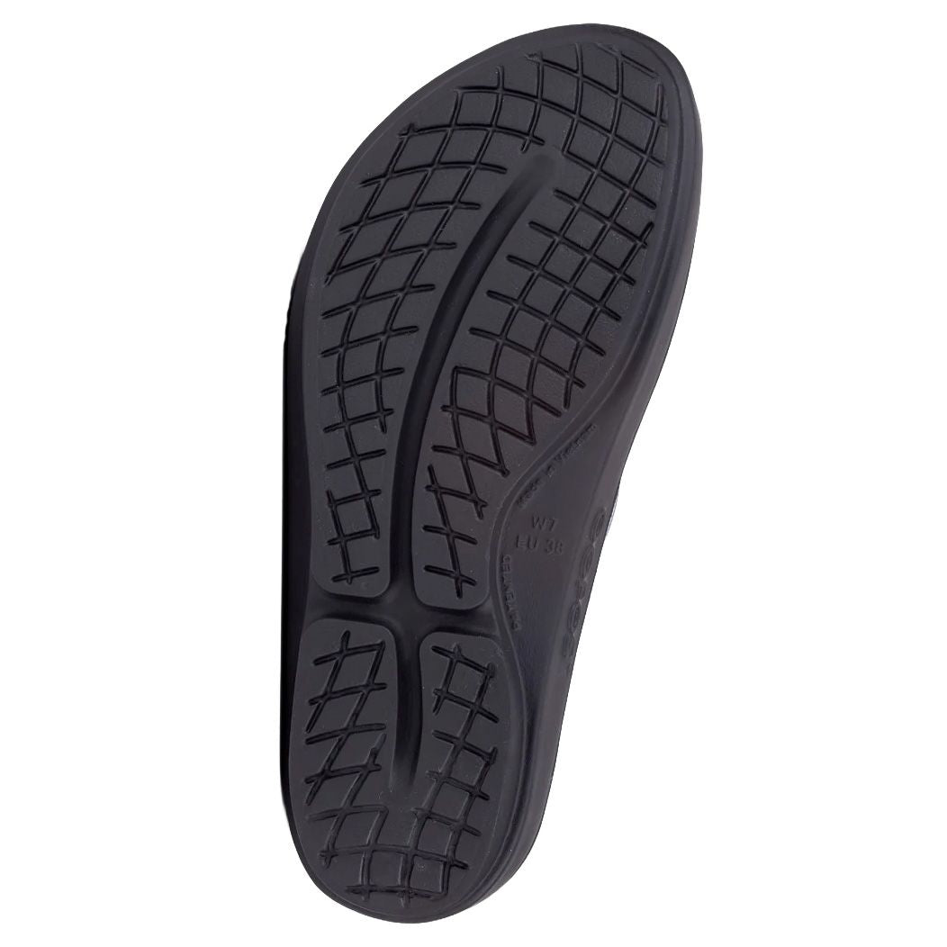 Women's OOFOS OOlala Black Thong Sandal