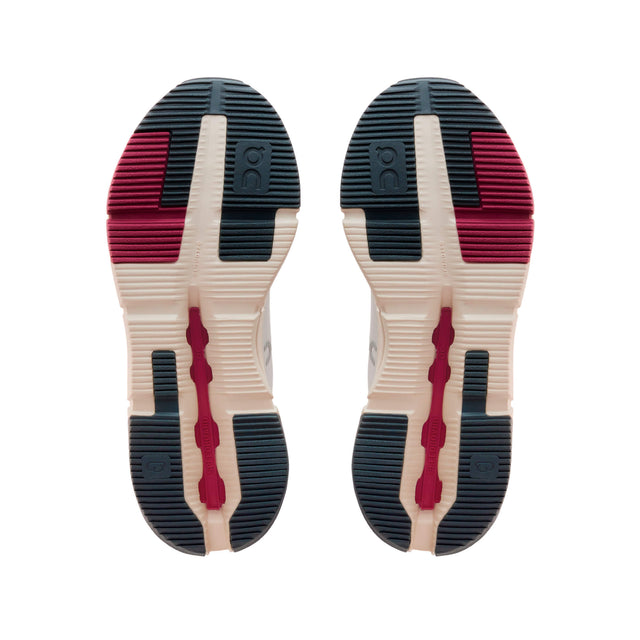 Women's On Cloudnova 2