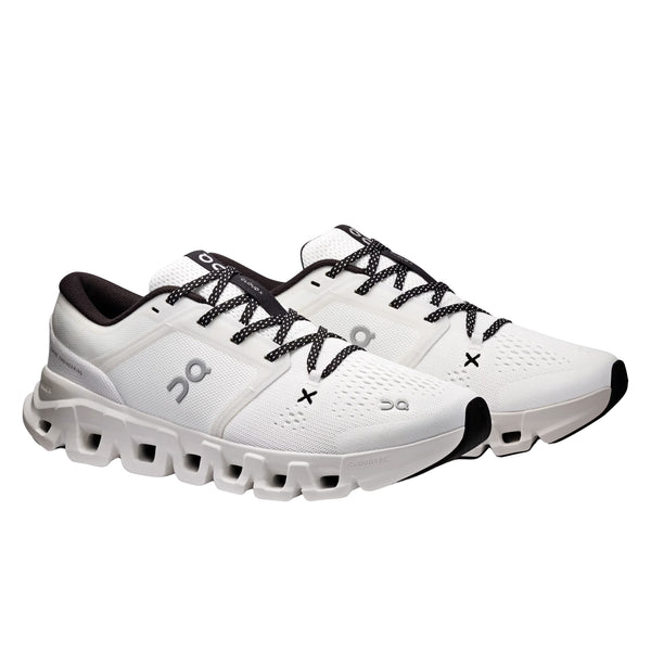 Women's On Cloud X 5