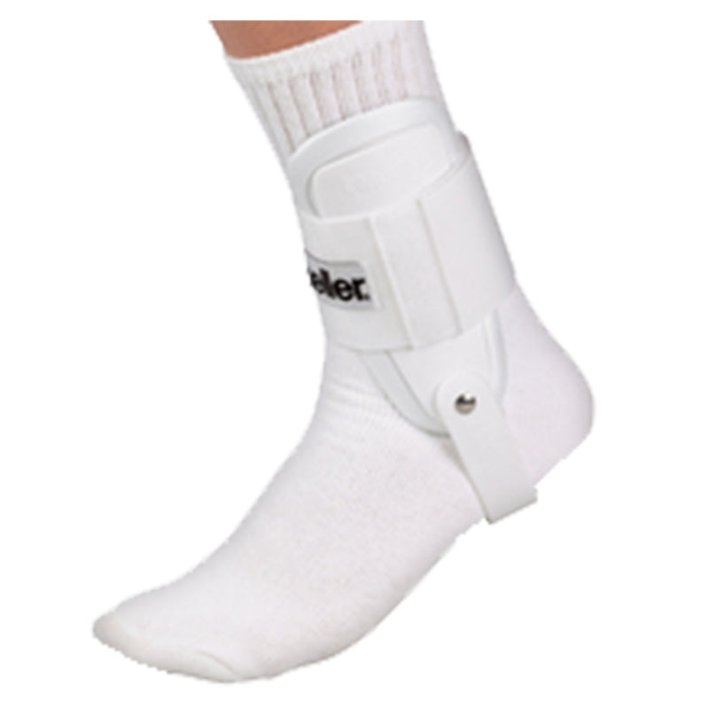Mueller Sports Lite Hinged Ankle Brace