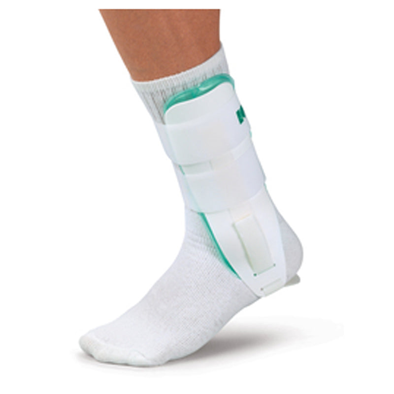 Mueller Sports Gel Ankle Brace