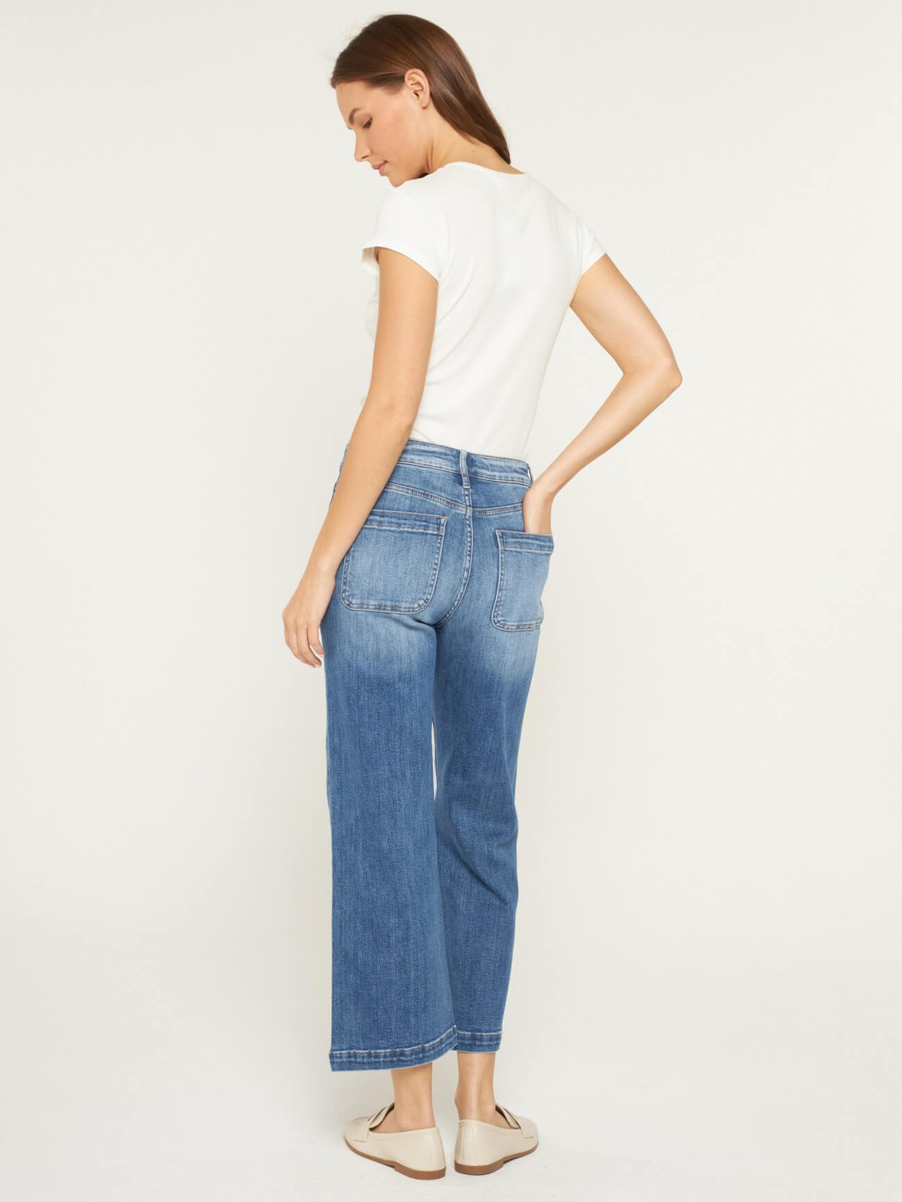Women's Crew Cropped Patch Pocket