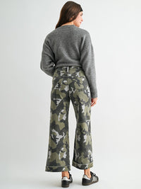 Women's High Rise Camo Cuffed Crop Jean