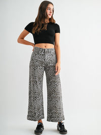 Women's High-Rise Wide Leg Cuff Leopard Jean